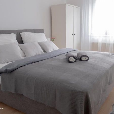 Central Apartman, Belvaros Lakas Kecskemét Buitenkant foto