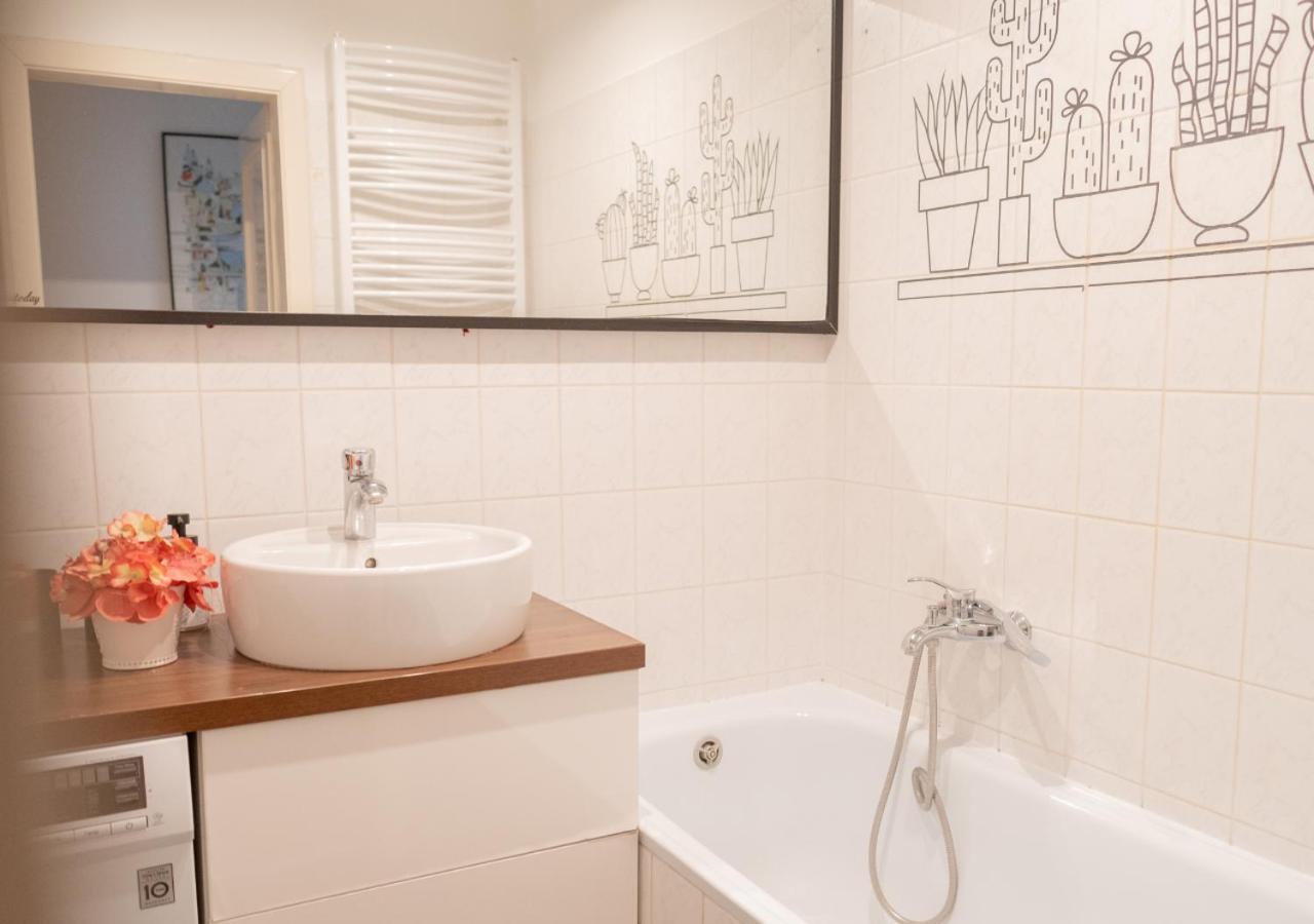 Central Apartman, Belvaros Lakas Kecskemét Buitenkant foto